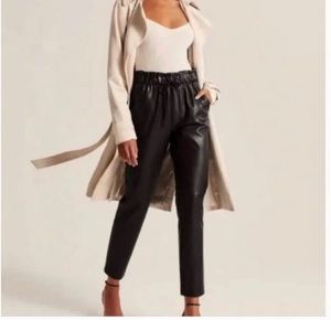 NWT ABERCROMBIE & FITCH Faux Leather Paperbag Pants XS